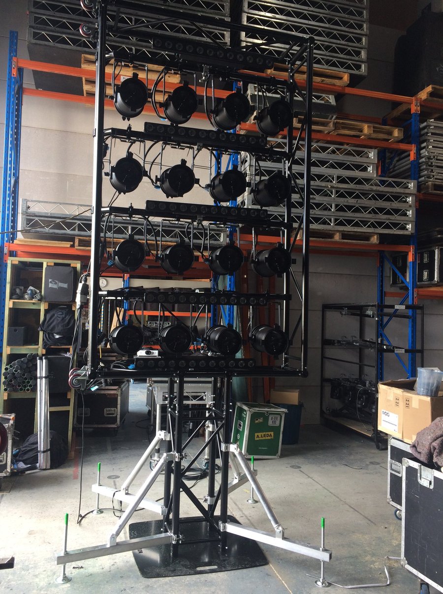 Custom Lighting Pods