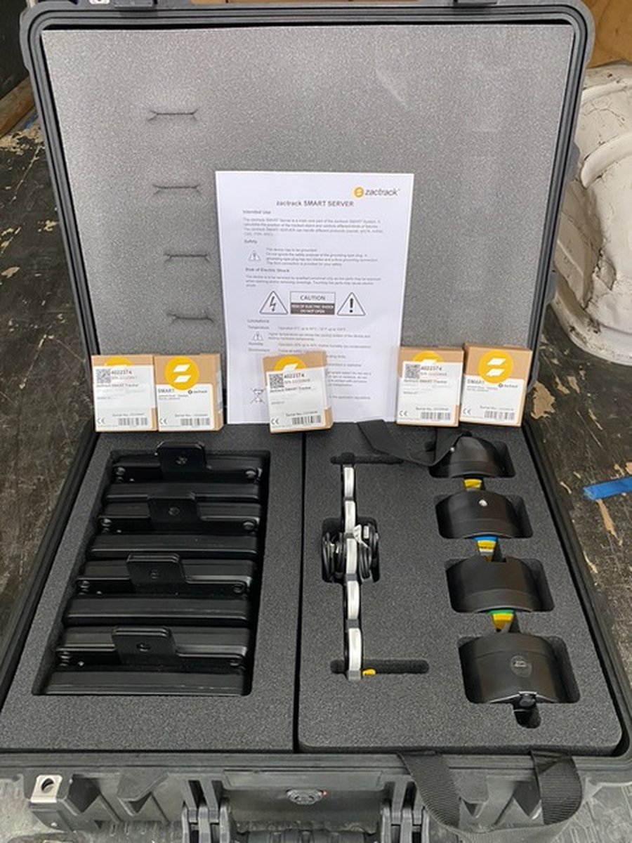 Zactrack Auto Follow Spot System